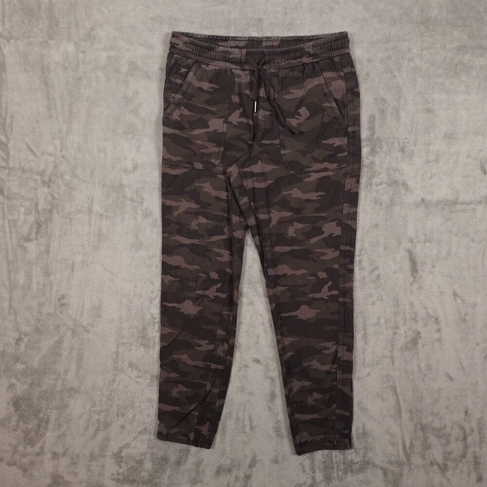 Athleta Farallon jogger women's 6 green camouflage